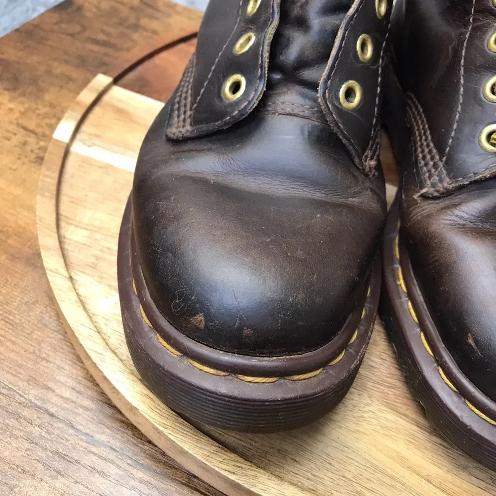 Dr Doc Martens 1460 8-Eye Boots Mens US 7 Aztec Crazy Horse Leather England Made